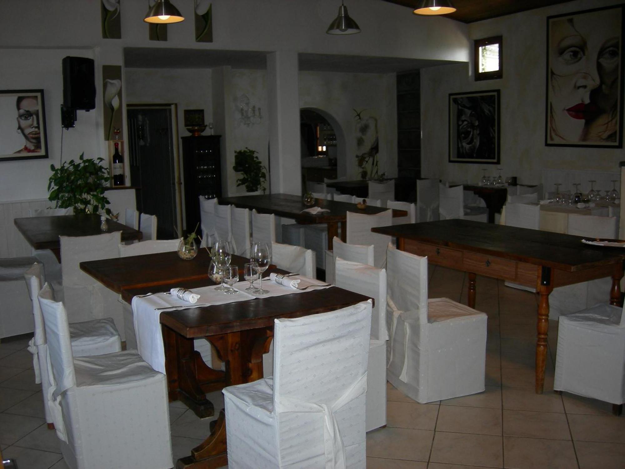 Premiata Osteria Dei Fiori Bed & Breakfast Cortiglione Eksteriør bilde