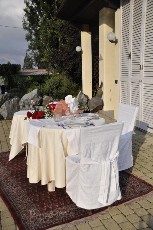 Premiata Osteria Dei Fiori Bed & Breakfast Cortiglione Eksteriør bilde